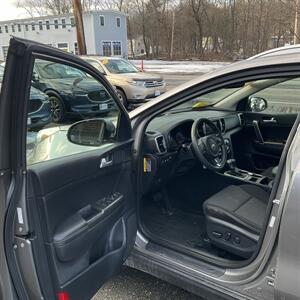 2018 Kia Sportage LX   - Photo 16 - Acton, MA 01720