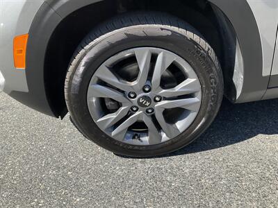 2021 Kia Seltos LX   - Photo 8 - Acton, MA 01720