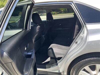 2015 Toyota Venza LE   - Photo 10 - Acton, MA 01720