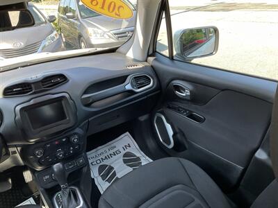 2018 Jeep Renegade Latitude - Photo 19 - Acton, MA 01720