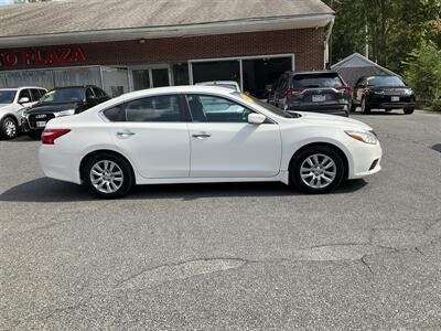 2016 Nissan Altima 2.5 S - Photo 4 - Acton, MA 01720