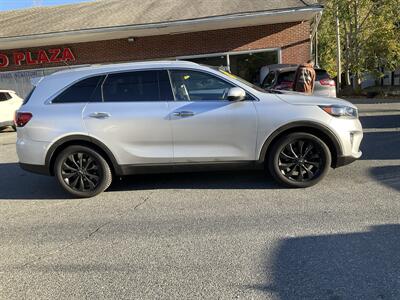 2020 Kia Sorento EX V6 - Photo 4 - Acton, MA 01720
