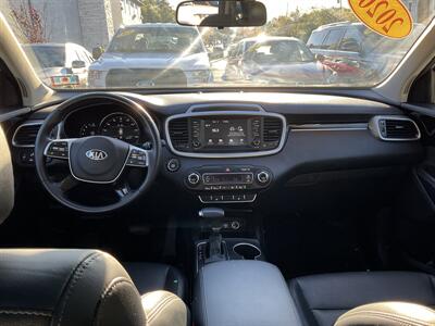2020 Kia Sorento EX V6 - Photo 14 - Acton, MA 01720