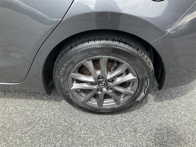 2014 Mazda Mazda3 i Grand Touring - Photo 10 - Acton, MA 01720