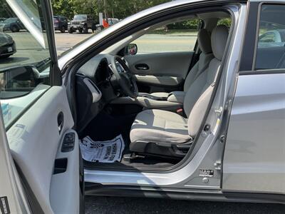 2017 Honda HR-V LX   - Photo 16 - Acton, MA 01720