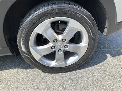 2017 Honda HR-V LX   - Photo 8 - Acton, MA 01720