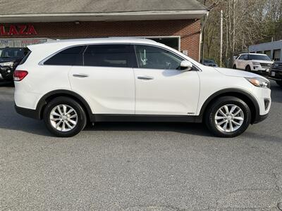 2016 Kia Sorento LX   - Photo 4 - Acton, MA 01720