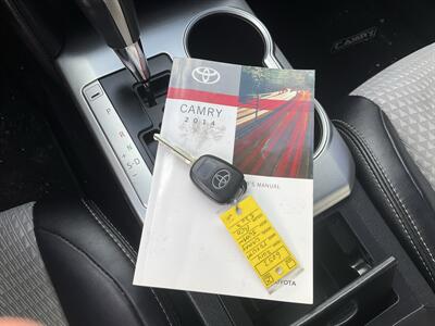 2014 Toyota Camry SE   - Photo 25 - Acton, MA 01720