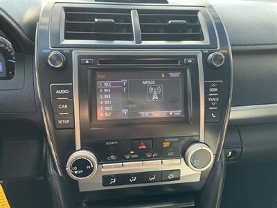 2014 Toyota Camry SE   - Photo 22 - Acton, MA 01720