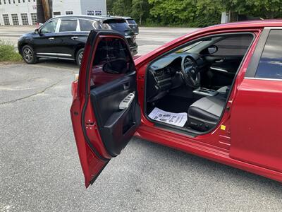 2014 Toyota Camry SE   - Photo 21 - Acton, MA 01720
