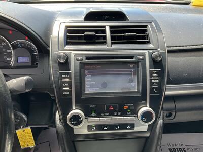 2014 Toyota Camry SE   - Photo 30 - Acton, MA 01720