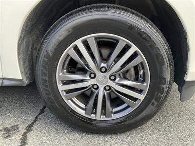2017 INFINITI QX60   - Photo 10 - Acton, MA 01720
