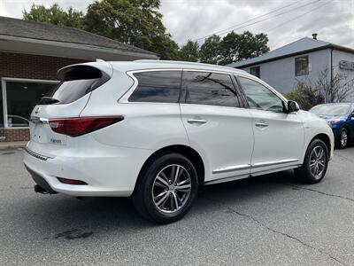2017 INFINITI QX60   - Photo 6 - Acton, MA 01720