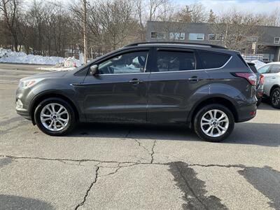 2018 Ford Escape SE   - Photo 8 - Acton, MA 01720