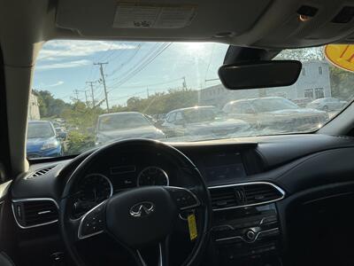 2017 INFINITI QX30 Luxury   - Photo 18 - Acton, MA 01720