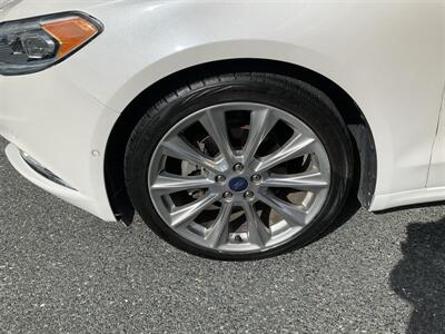2017 Ford Fusion Platinum - Photo 9 - Acton, MA 01720