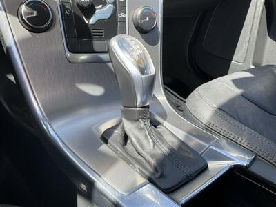 2013 Volvo XC60 3.2   - Photo 39 - Acton, MA 01720