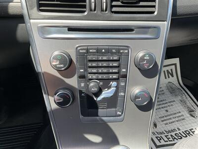 2013 Volvo XC60 3.2   - Photo 35 - Acton, MA 01720