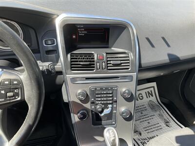 2013 Volvo XC60 3.2   - Photo 33 - Acton, MA 01720