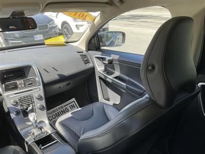 2013 Volvo XC60 3.2   - Photo 21 - Acton, MA 01720