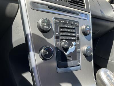 2013 Volvo XC60 3.2   - Photo 36 - Acton, MA 01720