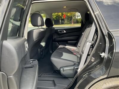 2018 Nissan Pathfinder S - Photo 14 - Acton, MA 01720