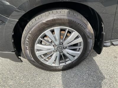 2018 Nissan Pathfinder S - Photo 9 - Acton, MA 01720