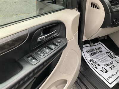 2015 Dodge Grand Caravan SXT   - Photo 20 - Acton, MA 01720