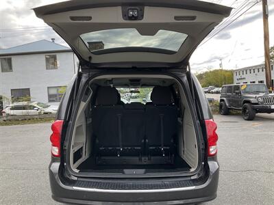 2015 Dodge Grand Caravan SXT   - Photo 9 - Acton, MA 01720