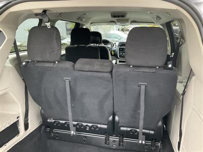 2015 Dodge Grand Caravan SXT   - Photo 10 - Acton, MA 01720
