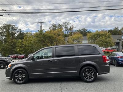 2015 Dodge Grand Caravan SXT   - Photo 8 - Acton, MA 01720