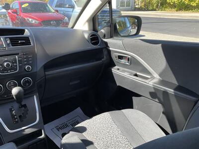 2012 Mazda Mazda5 Sport - Photo 13 - Acton, MA 01720