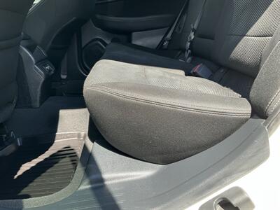 2018 Subaru Outback 2.5i Premium   - Photo 16 - Acton, MA 01720