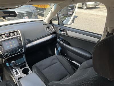 2018 Subaru Outback 2.5i Premium   - Photo 20 - Acton, MA 01720