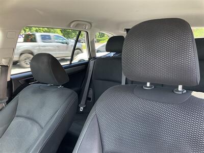 2018 Subaru Outback 2.5i Premium   - Photo 24 - Acton, MA 01720