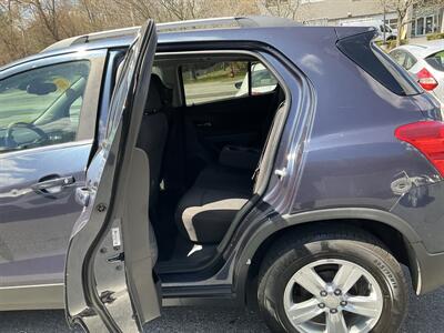 2018 Chevrolet Trax LT   - Photo 12 - Acton, MA 01720