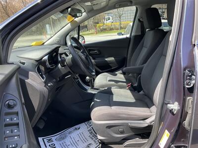 2018 Chevrolet Trax LT   - Photo 17 - Acton, MA 01720