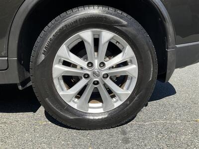 2015 Nissan Rogue SV   - Photo 9 - Acton, MA 01720