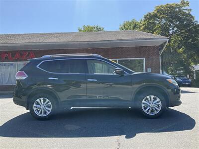 2015 Nissan Rogue SV   - Photo 4 - Acton, MA 01720