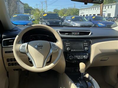 2015 Nissan Rogue SV   - Photo 17 - Acton, MA 01720