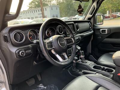 2019 Jeep Wrangler Unlimited Sahara   - Photo 24 - Acton, MA 01720