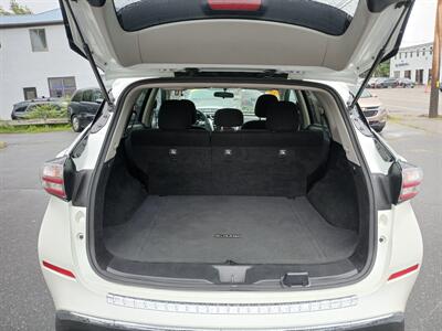 2017 Nissan Murano SV   - Photo 11 - Acton, MA 01720