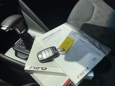 2017 Kia Niro LX - Photo 23 - Acton, MA 01720