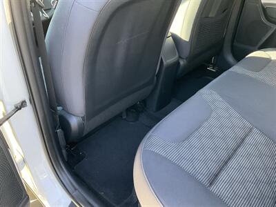 2017 Kia Niro LX   - Photo 12 - Acton, MA 01720