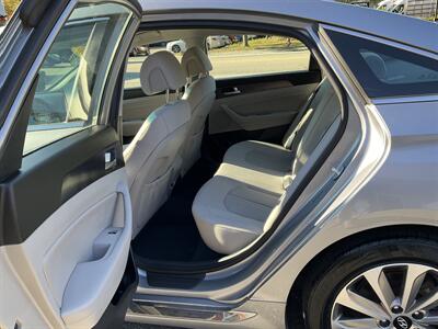 2016 Hyundai SONATA Sport   - Photo 12 - Acton, MA 01720