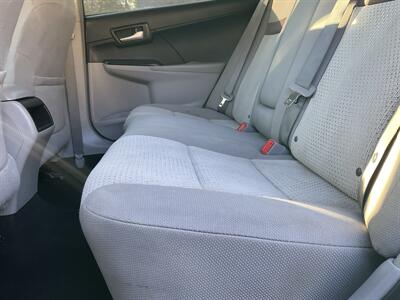 2014 Toyota Camry LE   - Photo 15 - Acton, MA 01720