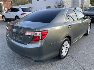 2014 Toyota Camry LE   - Photo 5 - Acton, MA 01720