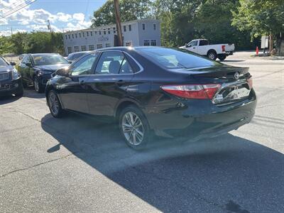 2017 Toyota Camry SE   - Photo 7 - Acton, MA 01720
