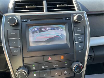 2017 Toyota Camry SE   - Photo 19 - Acton, MA 01720