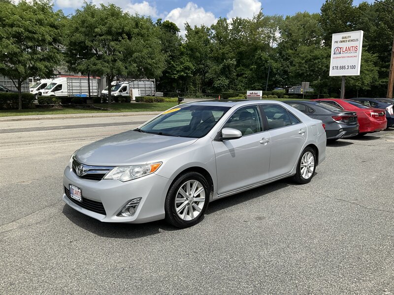 2013 Toyota Camry XLE   - Photo 1 - Acton, MA 01720